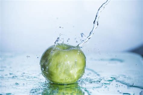 Green Apple With Freezed Water Splash Stock Photo Image Of Splash