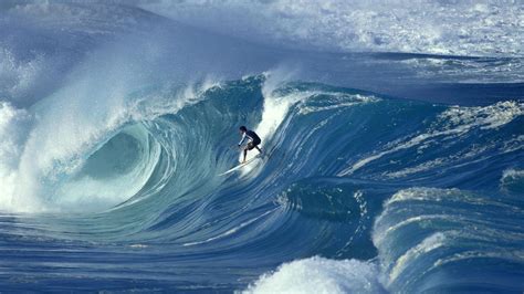 44 Ocean Wave Desktop Wallpaper