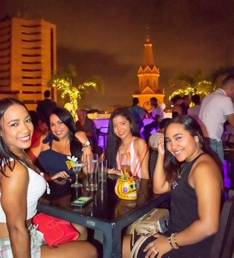 We are in cartagena de indias colombia, on friday and saturday are the days where there is more nightlife in all cities and cartagena is not the exception, a. Cartagena Nightlife - Best Bars and Nightclubs (2019 ...
