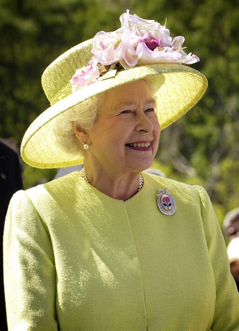 Queen Elizabeth Ii Of England Kings And Queens Photo 2346005 Fanpop