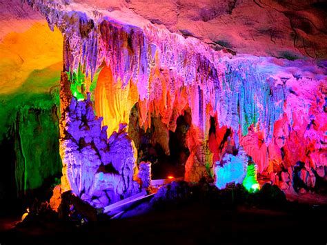 Crown Cave Exploratonguilincrown Cave Travel Photosimages And Pictures