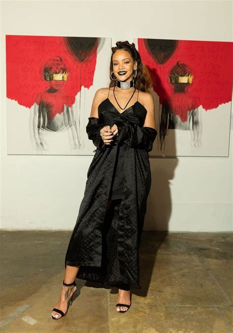 38 Ways You Can Work Like Rihanna On Halloween This Year Fashion