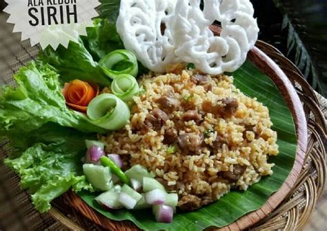 Masukkan daging kambing yang sudah bersih ke dalamnya, lalu tambahkan daun salam. Nasi Goreng Kambing ala Kebon Sirih | Resep (Dengan gambar ...