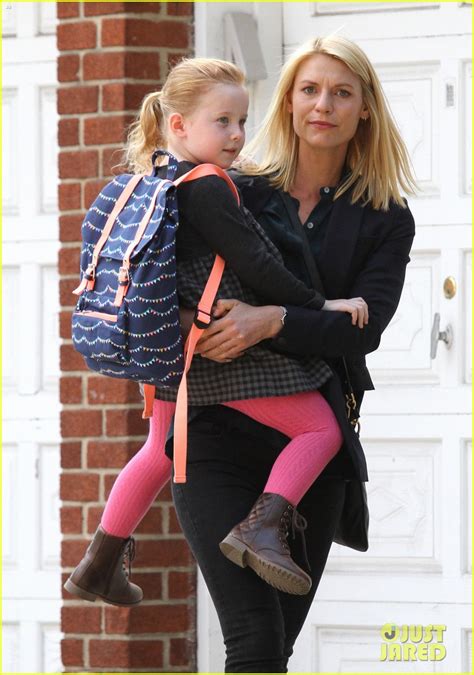 Claire Danes Shoots Homeland Scenes With Her New On Screen Daughter Photo 3769213 Claire