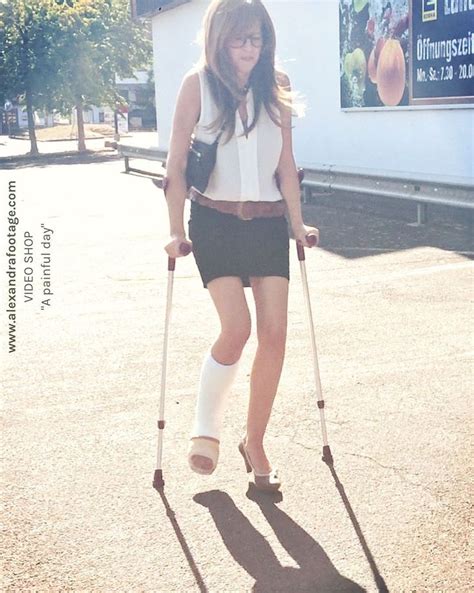 Alexandra Footage On Instagram “🤍 Highheel Crutches Shortlegcast 😳 Alexandrafootage