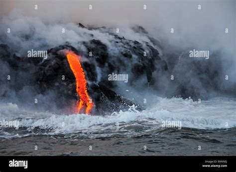 Lava Flow Ocean Steam Hi Res Stock Photography And Images Alamy