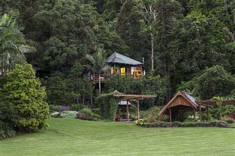 Their fully self contained cabins. Montville and Maleny Accommodation, Cabins in the Sunshine ...