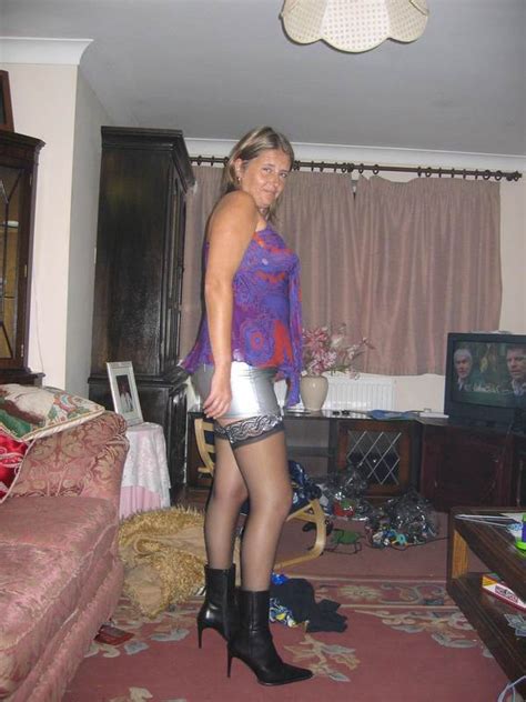 Alisonmarks 45 From Manchester Is A Local Granny Looking For Casual