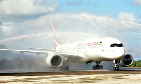 Air Mauritius Takes Delivery Of Its First Airbus A350 900 Xwb Isl Avenue