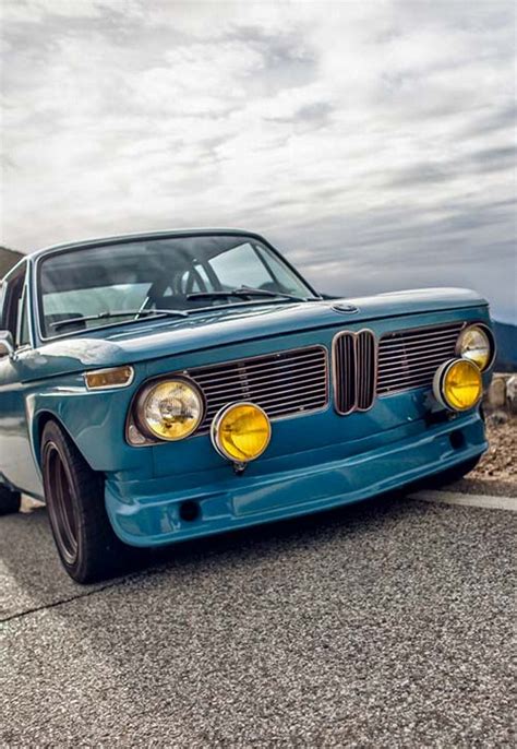 Indeed, the company delivered on its promise, as the 8 series is currently one of the best luxury sports car available at a. Bmw 2002 vintage classic cars 13 - Awesome Indoor & Outdoor