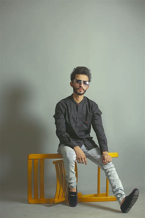 Hd Wallpaper Photo Of Man Sitting On Chair Photoshoot Posing Young