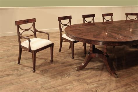 Large Traditional Round Mahogany Dining Table For 6 To 12 People