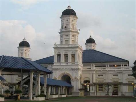 Johor bahru ialah salah satu destinasi percutian menarik di malaysia yang sering menjadi tumpuan pelancong dari luar dan dalam negara. Tempat menarik di Johor Bahru | Percutian Bajet
