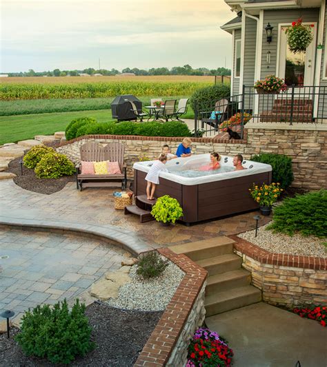 Backyard Ideas With Hot Tub