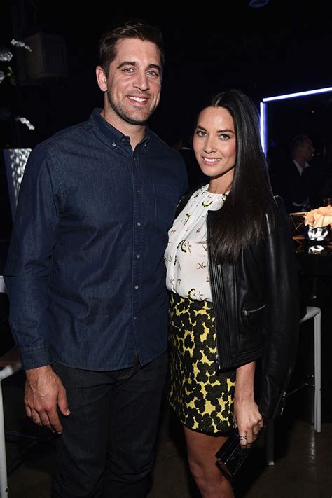 Pics Olivia Munn And Aaron Rodgers See Photos From Their Relationship