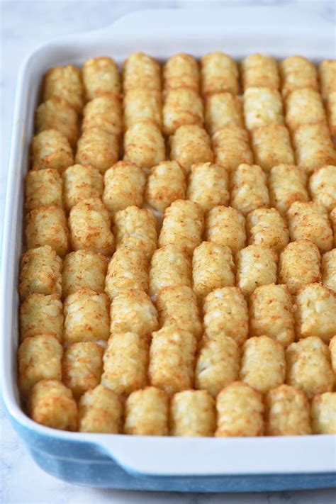 Top with remaining 1 cup cheese and scatter tater tots and bacon in a single layer over the beef filling. How to make a classic tater tot casserole with ground beef, vegetables, and mushroom soup. Easy ...