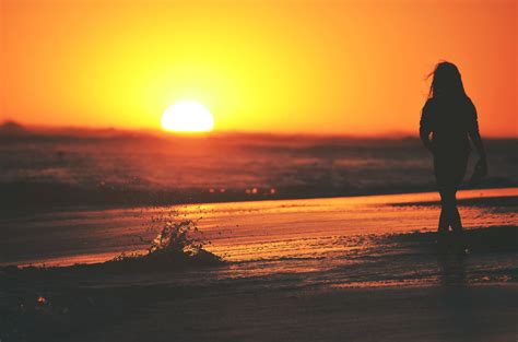 Sunset Girl Beach Ocean Sunset Silhouette Sunset Girl Beach Silhouette