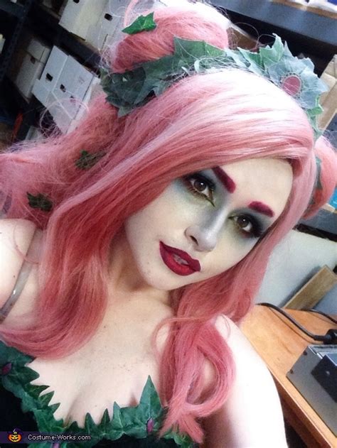 Poison ivy, the iconic botanical biochemist from the batman series, cares deeply about protecting the lives of plants — by any means necessary. Women's Homemade Poison Ivy Costume | Best DIY Costumes ...