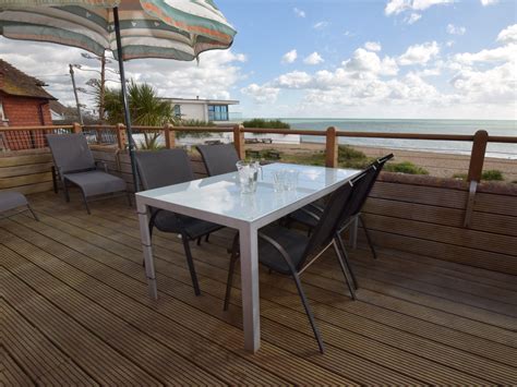 The sussex coast includes the sunshine coast at eastbourne, blue flag beaches and glorious chalk cliff scenery at the seven sisters country park. Coastal East Sussex Cottage :: A holiday cottage in East ...