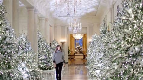 Juansabeli , así obtendrá un 10% de descuento. La Navidad llega a la Casa Blanca de la mano de Melania ...