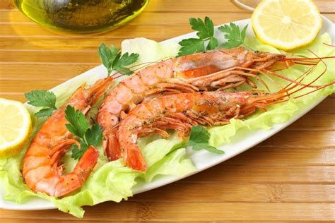 Gamberi argentini sgusciati e devenati congelati (eurospin). Gamberoni al forno: ricetta e varianti - Fidelity Cucina