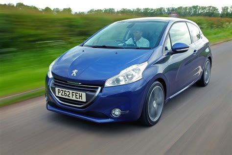 Common problems peugeot 208 » solutions guides error codes expert support diagnosis. Peugeot 208 2012 - Car Review | Honest John