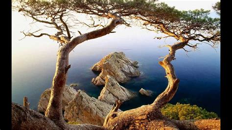 ˈrejno ð(e) esˈpaɲa) ist ein staat auf der iberischen halbinsel im südwesten europas, mit den balearischen inseln im mittelmeer, den kanarischen inseln im atlantik und zwei exklaven in nordafrika. Spanien Schöne Landschaften - Hotels Ferien Unterkünfte ...