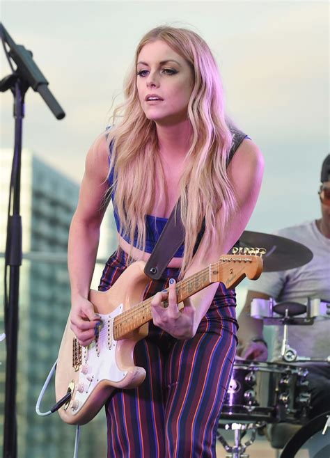 LINDSAY ELL Performs at BFI Rooftop on the Row in Nashville 08/21/2018 ...