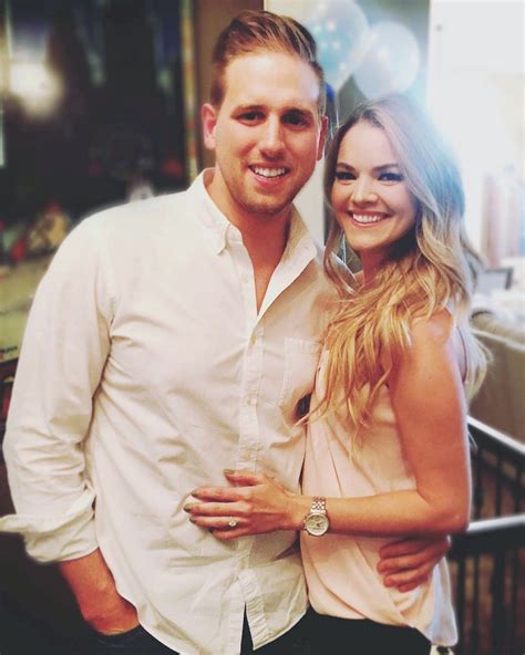 the bachelor s nikki ferrell marries tyler vanloo