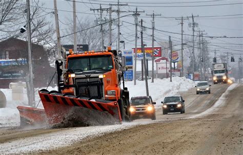 Guy Gets His Mailbox Ruined By A Snow Plow Every Snowfall Gets Perfect Revenge Bored Panda