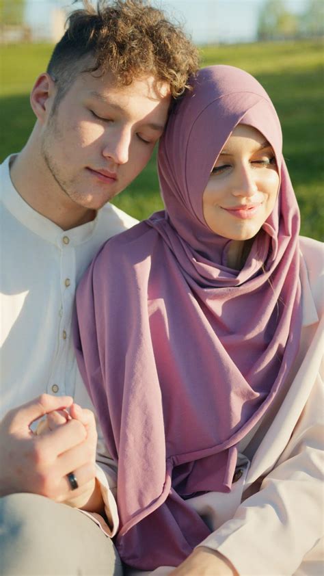 Understanding Arab Dating Traditions And Norms Sunsigns Org