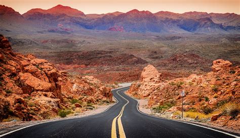 Highway Through Valley Of Fire State Park Nevada 2048x1181 R