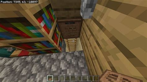 Trapdoor In Minecraft Recipe Materials How To Use And More