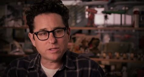 Star Wars Episode 7 Jj Abrams Aiming For Authenticity In Latest