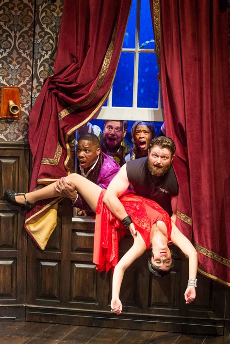 How To Watch The Play That Goes Wrong - Broadway in Chicago THE PLAY THAT GOES WRONG Review