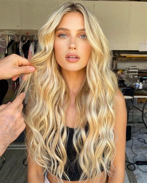 Paige Watkins On Instagram “who Is She Maneaddicts” Blonde Hair Hair Styles Long Hair Waves