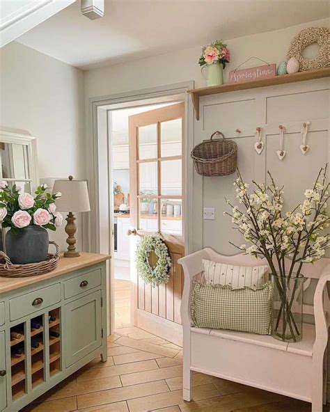 21 Fresh And Exciting Spring Decor Ideas To Add Into Your Home
