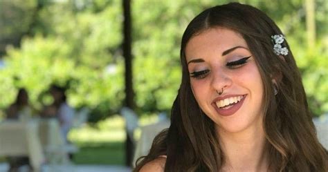 Georgia Waitress 21 Who Body Slammed Man After He Groped Her In