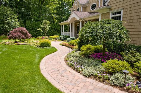 Take a walk out into a local meadow or follow a hillside trail, and see what beauty can thrive in the small amount of one tiny triangle on the north side of my house never sees the sun and gets runoff from the roof. Dos and Don'ts of Front Yard Landscape | Front yards ...