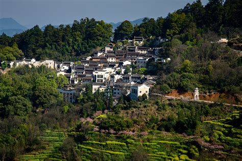 Ancient Village In Wuyuan Mountain Picture And Hd Photos Free