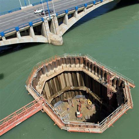 Building A Bridge Foundation In A River Rbeamazed