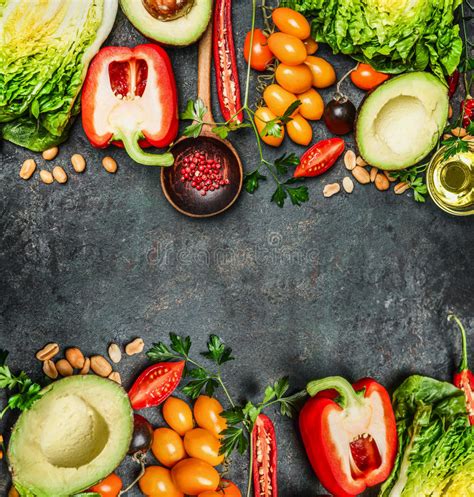Bunte Gesunde Obst Und Gemüse Für Das Sauberes Essen Und Detoxdiätnahrung Auf Weiß Vegetarische