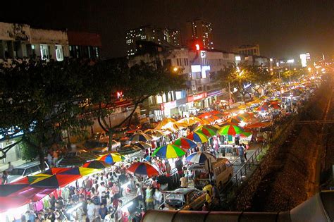 Kampung baru night market, which runs every saturday night, majors in malay goods. Kuala Lumpur Night Markets - What to Do At Night in Kuala ...