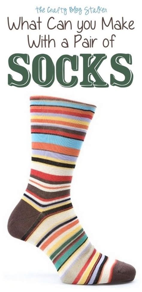 20 Simple And Easy Crafts To Make With Socks The Crafty Blog Stalker Sock Crafts Recycle