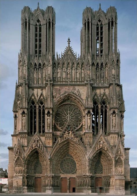 Pin By Deadalmond On Gothic Architecture Cathedral Reims Cathedral