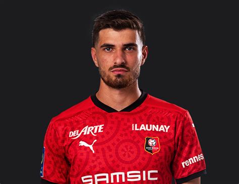 Vérifiez si jeremy doku ou lionel messi est plus utile à son équipe TERRIER | Site officiel du Stade Rennais - staderennais.com