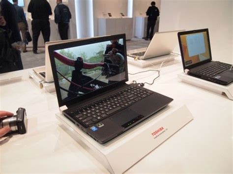 Toshiba Demos Worlds First Laptops With 4k Display Tecnology Laptop Mag