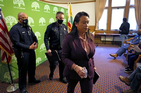 oakland fires another police chief the city s 7th chief to depart since 2016 yahoo sports