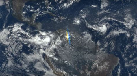 Strange Flashes Of Light Seen In Earths Atmosphere From Space
