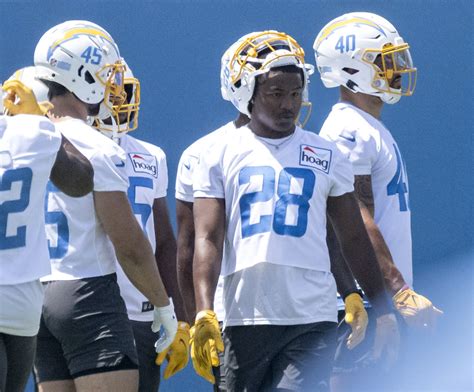Los Angeles Chargers Training Camp 3 Position Battles To Watch In 2022